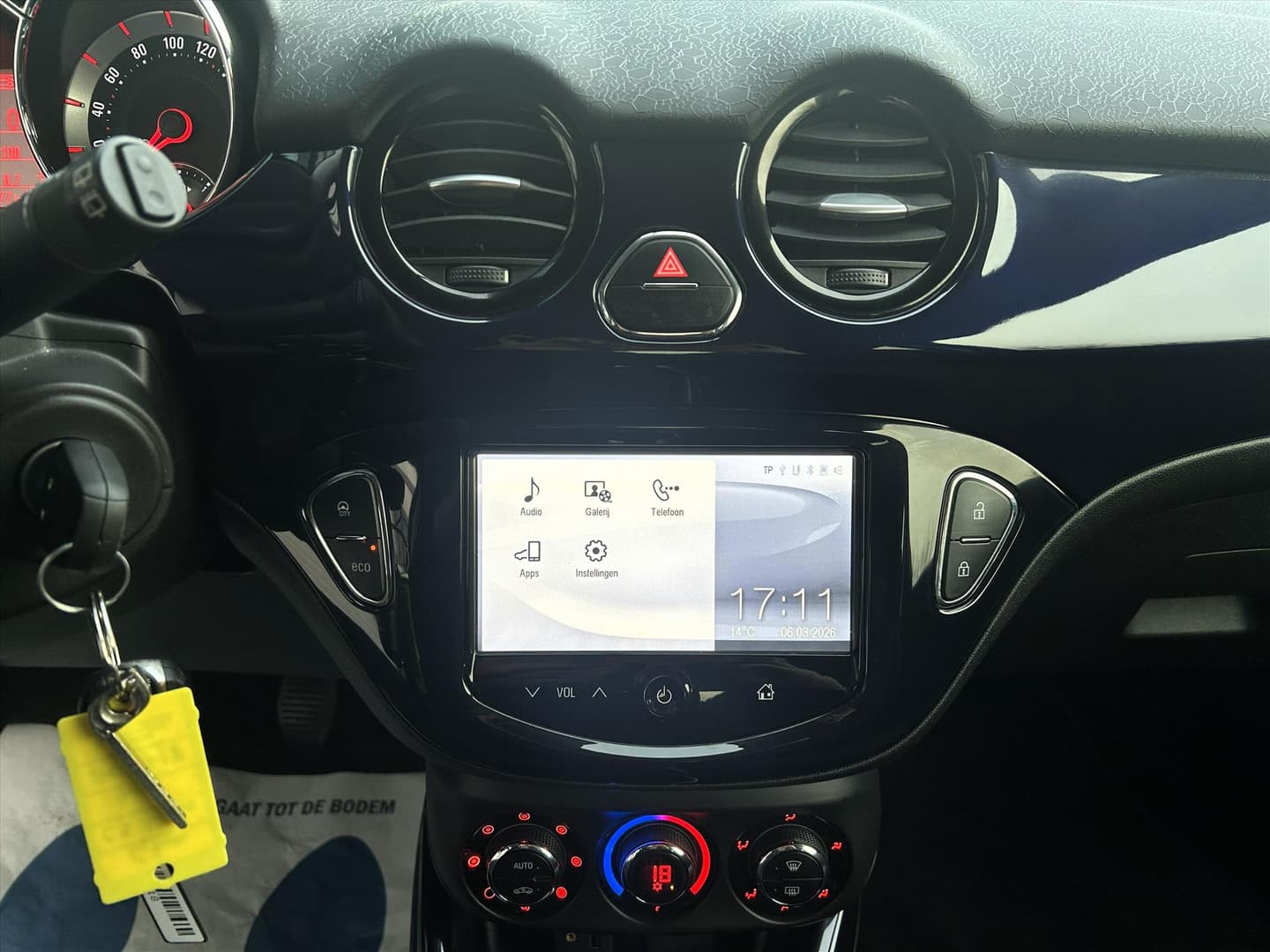 Opel ADAM 1.4 Ecoflex 101PK, Cruise, Carkit, Touchscreen thumbnail 17