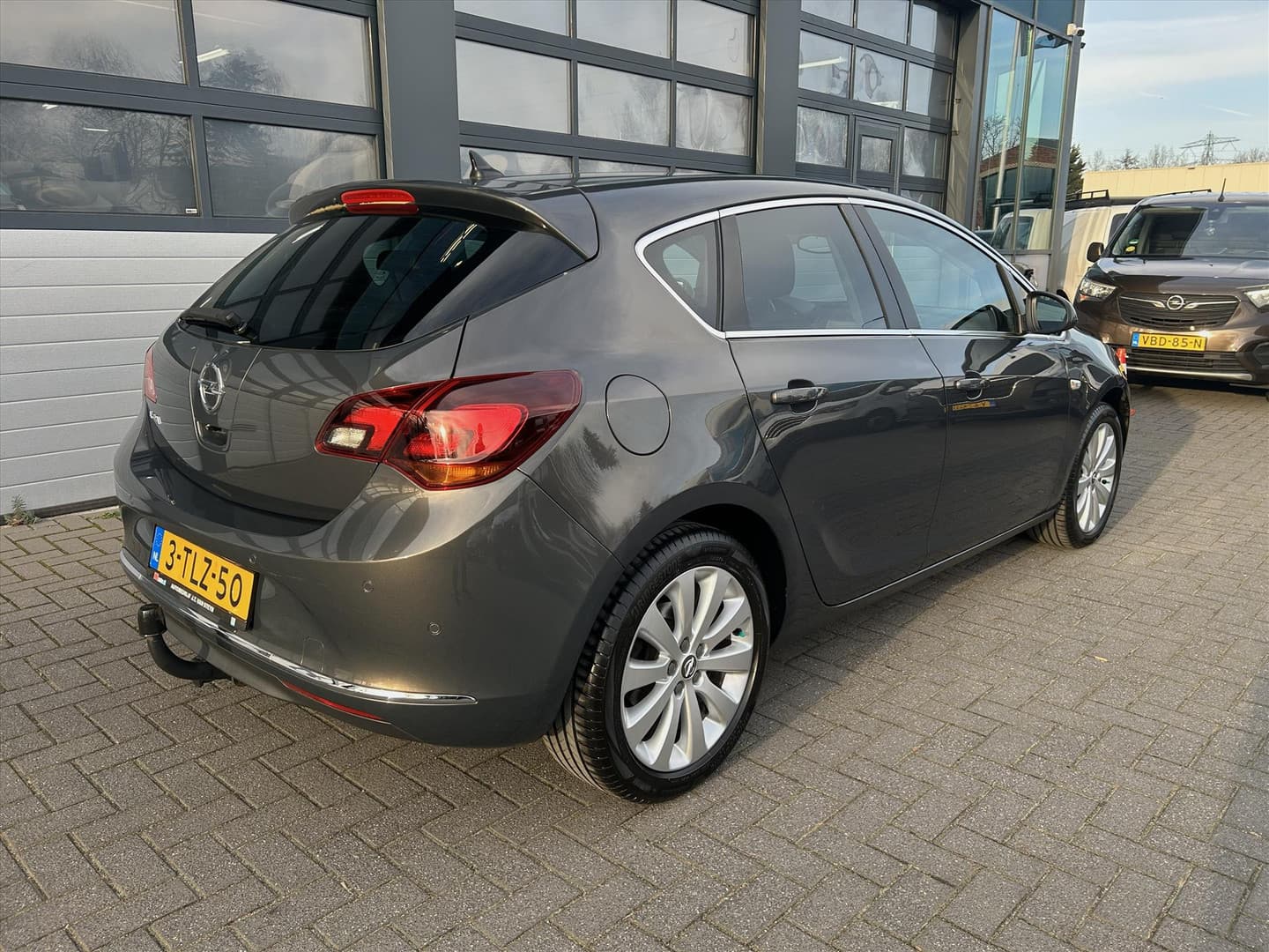 Opel Astra 1.4 Turbo 120pk, Leder, Camera, Trekhaak, Stoelverwarming thumbnail 8