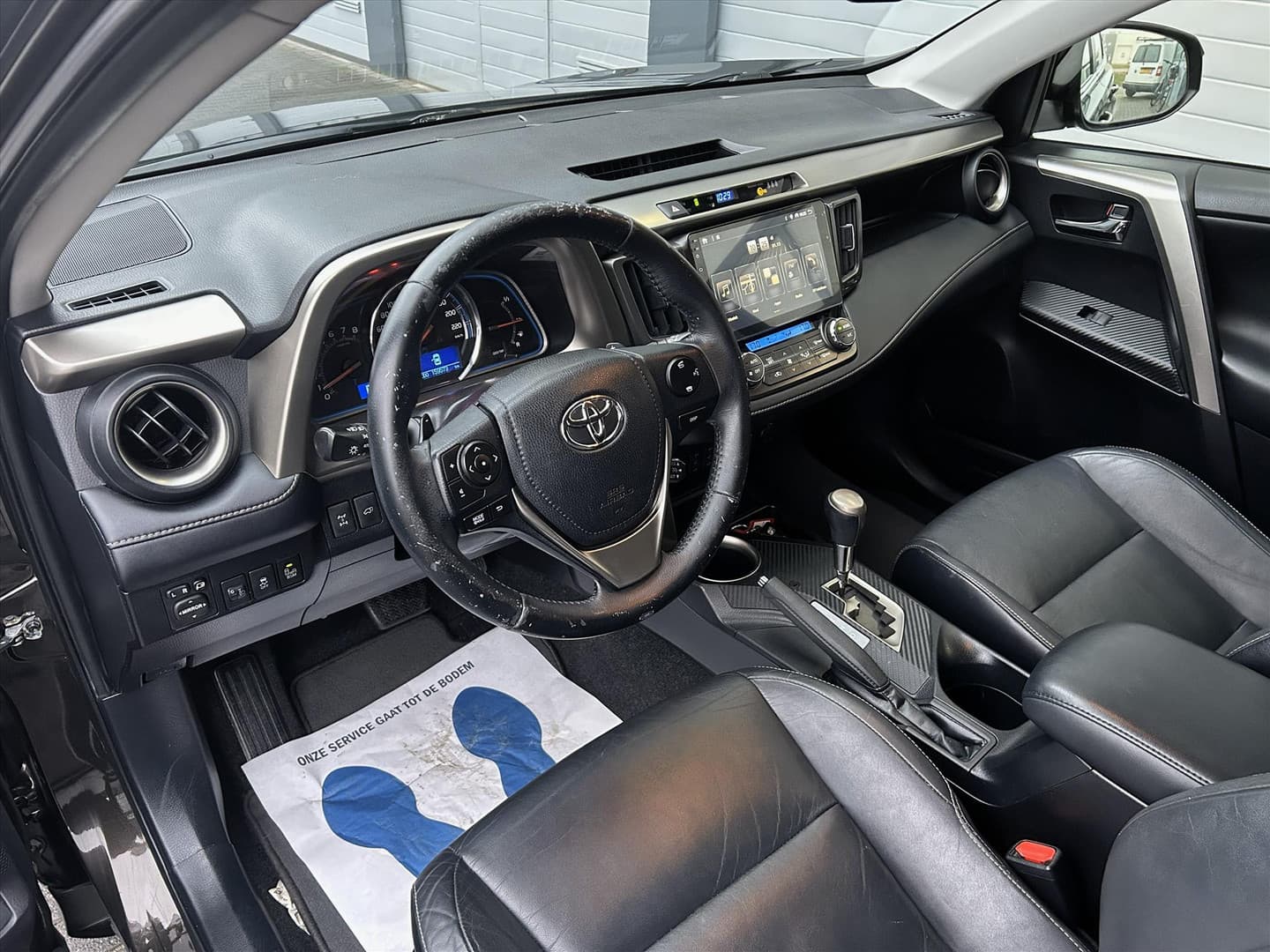 Toyota RAV4 2.0 VVT-I 4WD CVT, Carplay, Leder, Trekhaak thumbnail 6