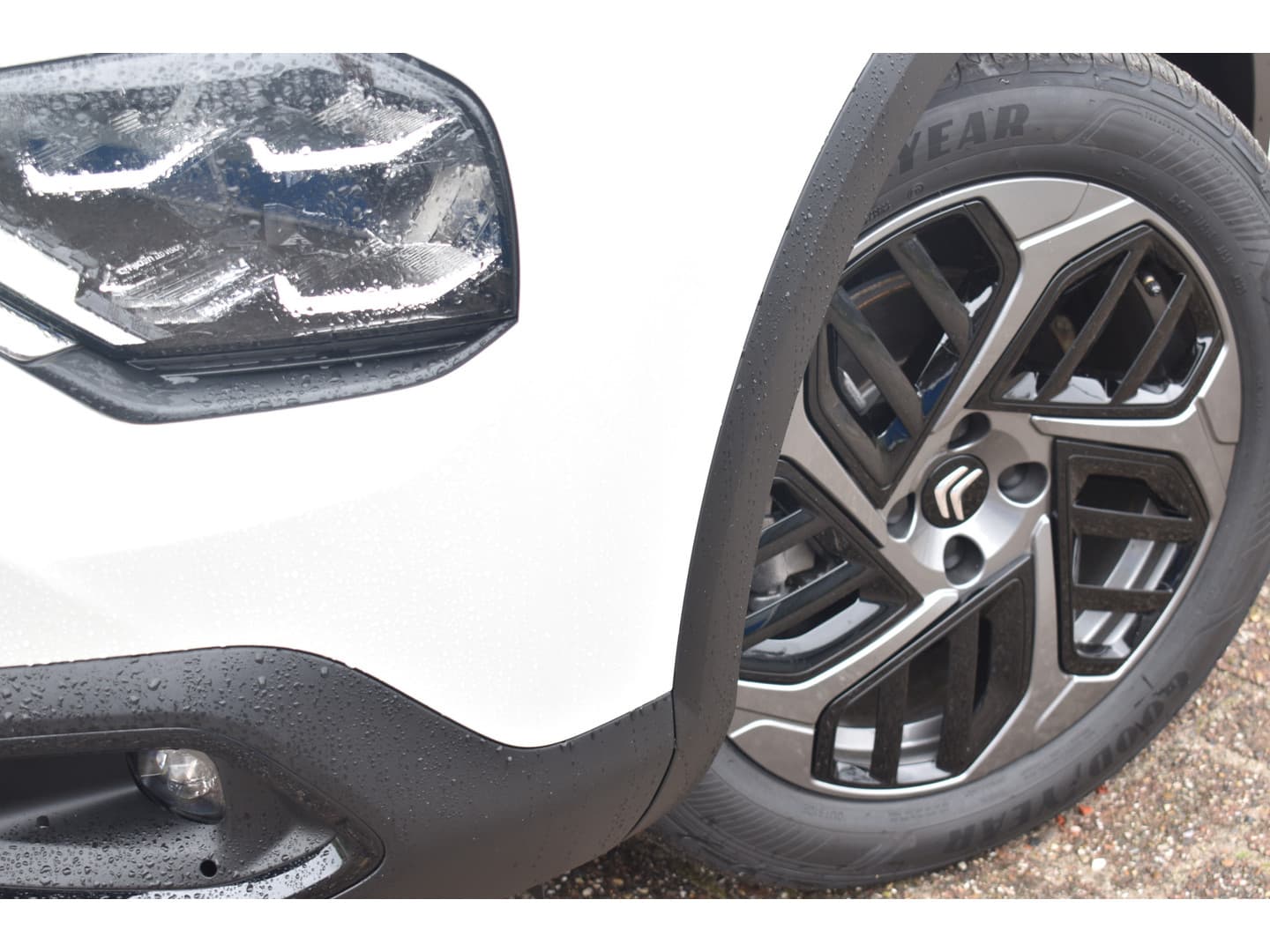 Citroën C4 Puretech 130 EAT8 Automaat Plus. thumbnail 9