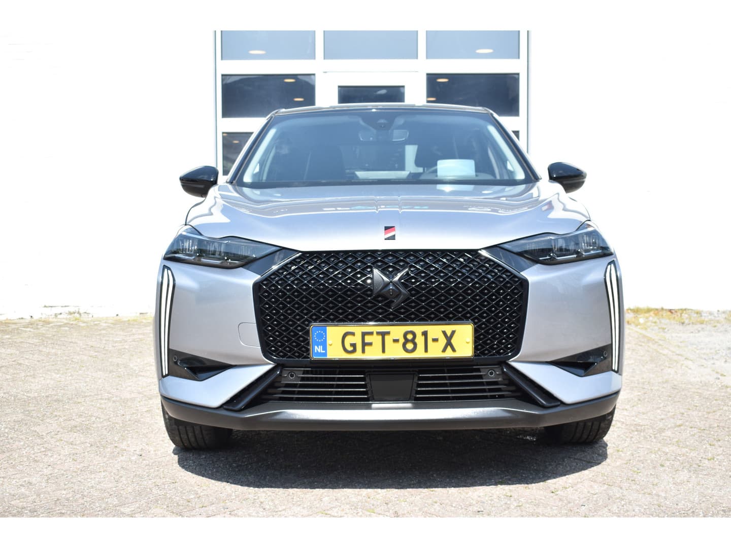 DS 3 PureTech 130 EAT8 Performance Line. thumbnail 5