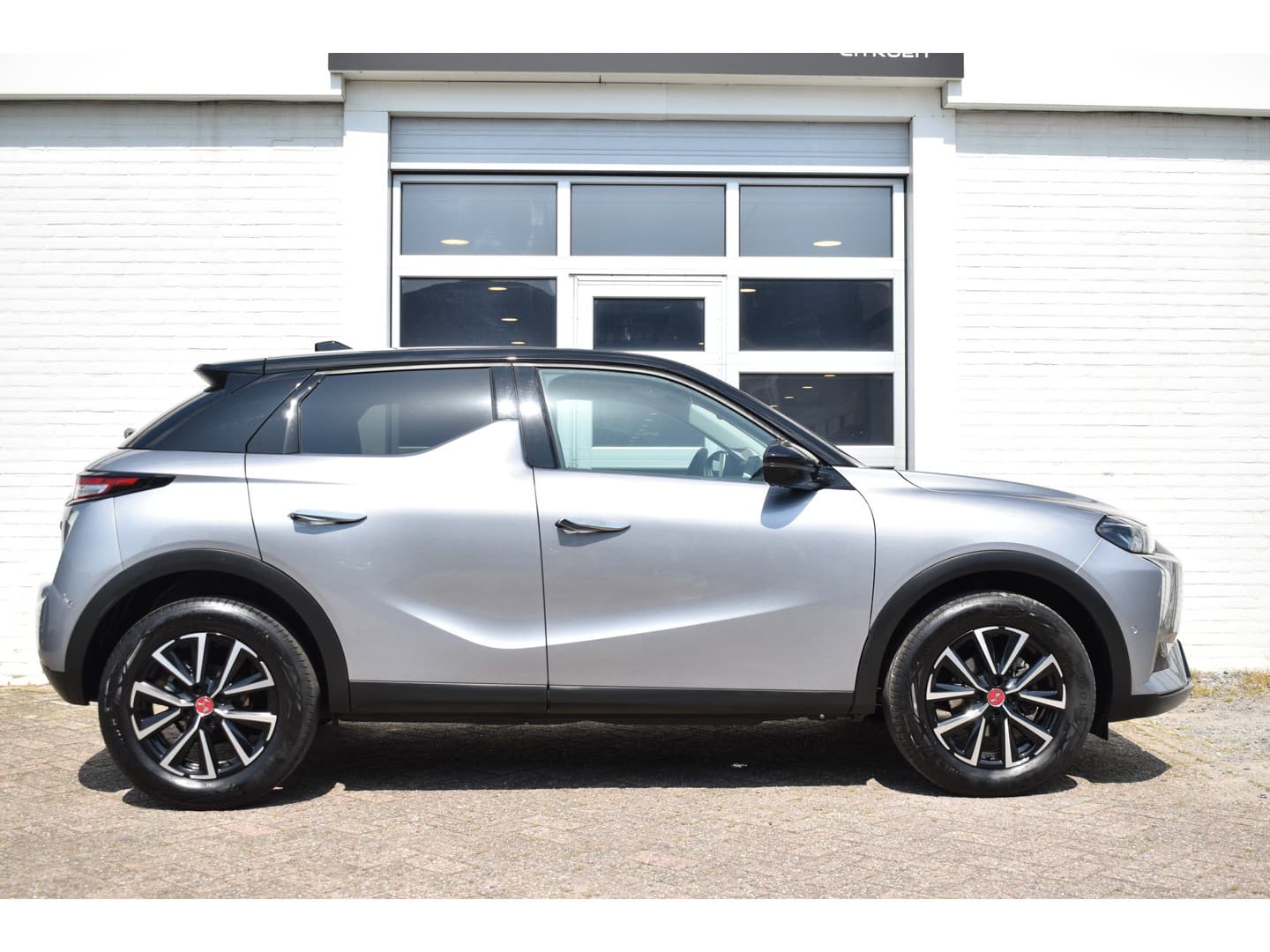 DS 3 PureTech 130 EAT8 Performance Line. thumbnail 6