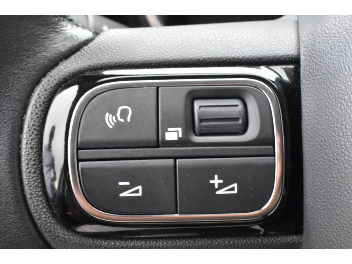 Citroën C3 Aircross PureTech 110 Shine thumbnail 13