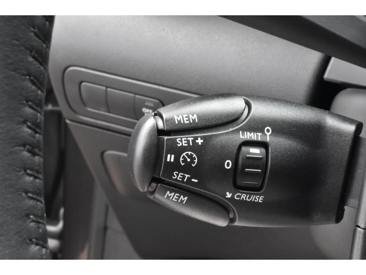 Citroën C3 Aircross PureTech 110 Shine thumbnail 14