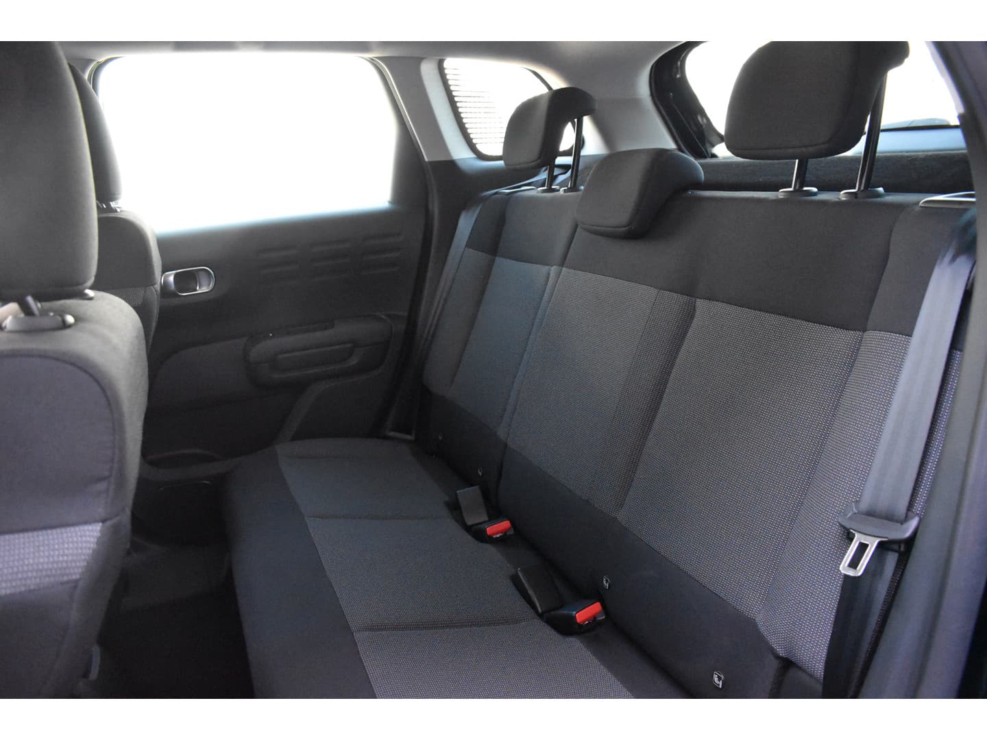 Citroën C3 Aircross PureTech 110 Max Navi thumbnail 21