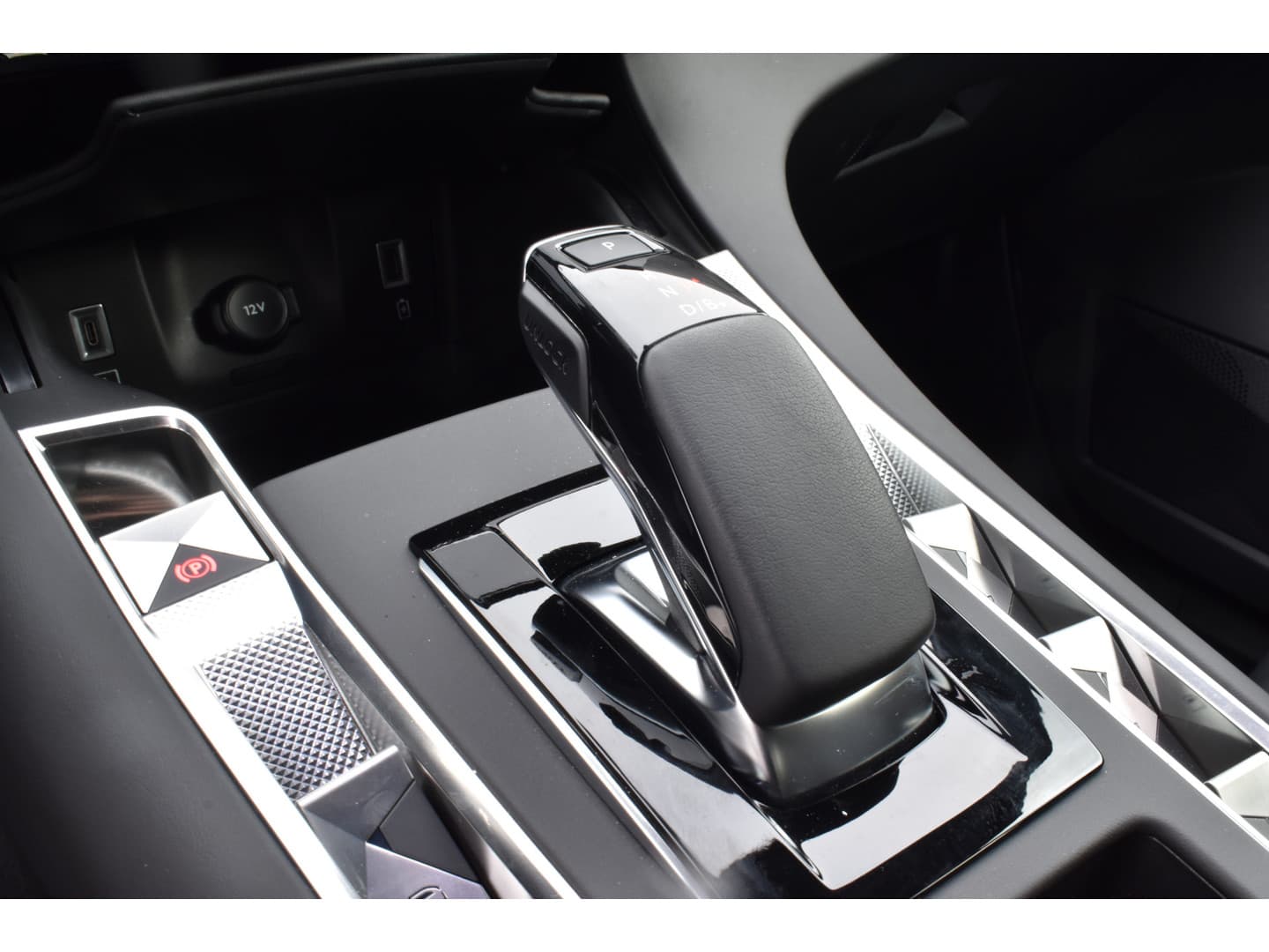 DS 7 E-Tense 225 EAT8 Automaat Rivoli Lederen bekleding thumbnail 15