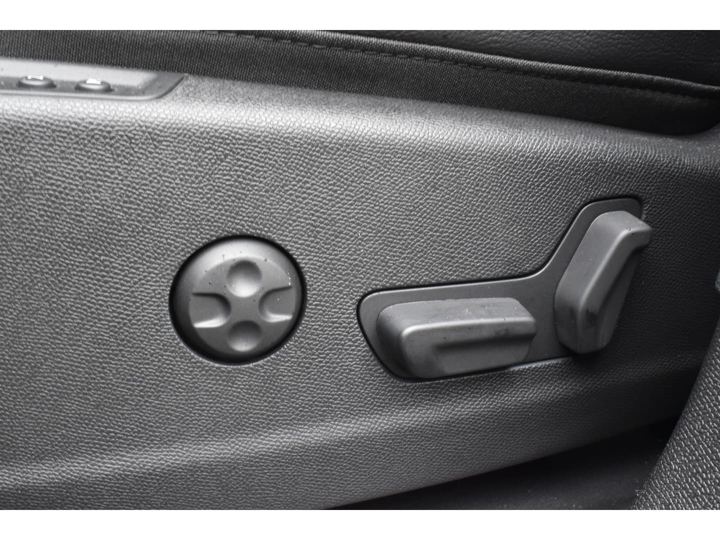 DS 7 E-Tense 225 EAT8 Automaat Rivoli Lederen bekleding thumbnail 24