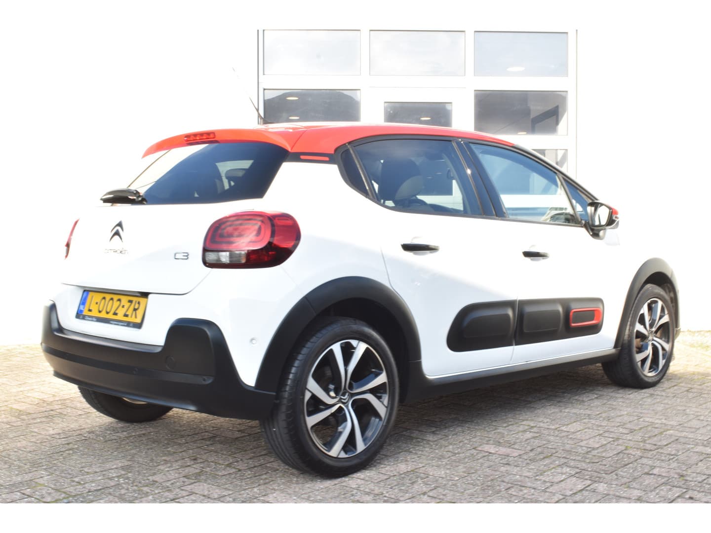 Citroën C3 PureTech 110 Shine Navi thumbnail 11