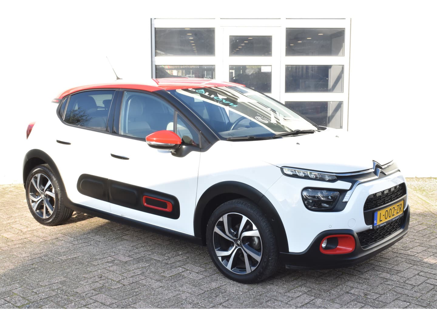 Citroën C3 PureTech 110 Shine Navi thumbnail 5