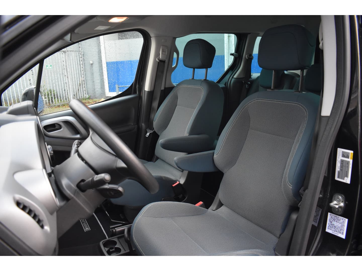 Citroën Berlingo E-Feel 23 kWh thumbnail 2