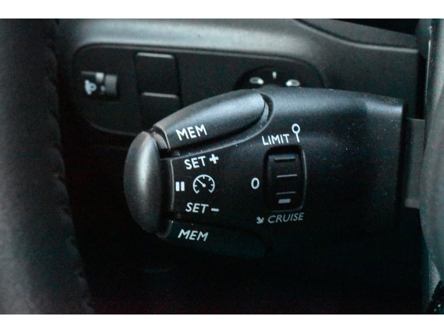 Citroën C3 PureTech 110 Shine thumbnail 13