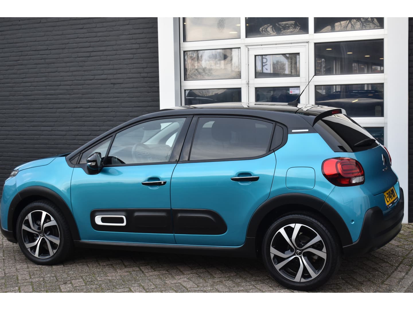Citroën C3 PureTech 110pk Shine thumbnail 18
