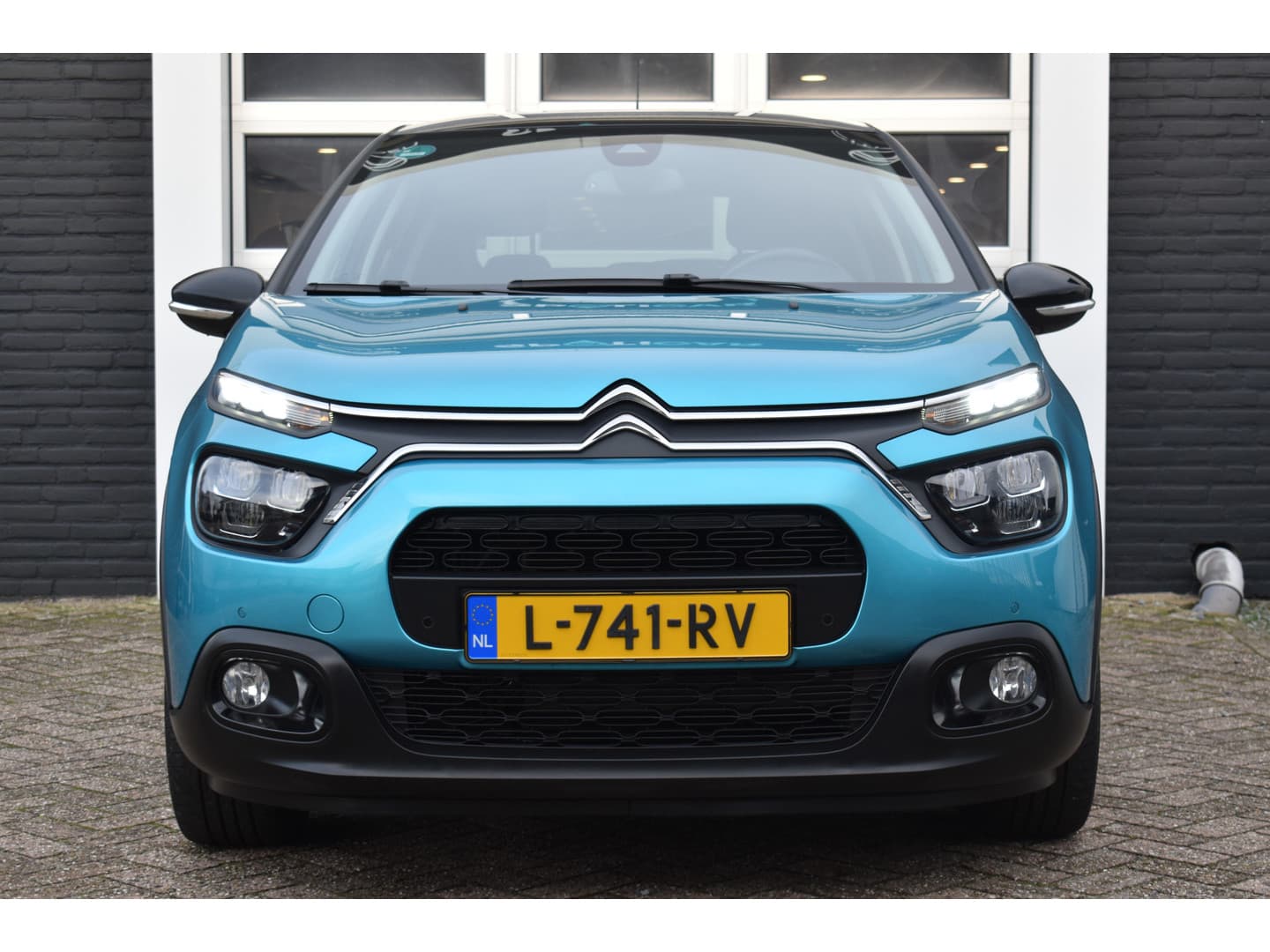 Citroën C3 PureTech 110pk Shine thumbnail 6