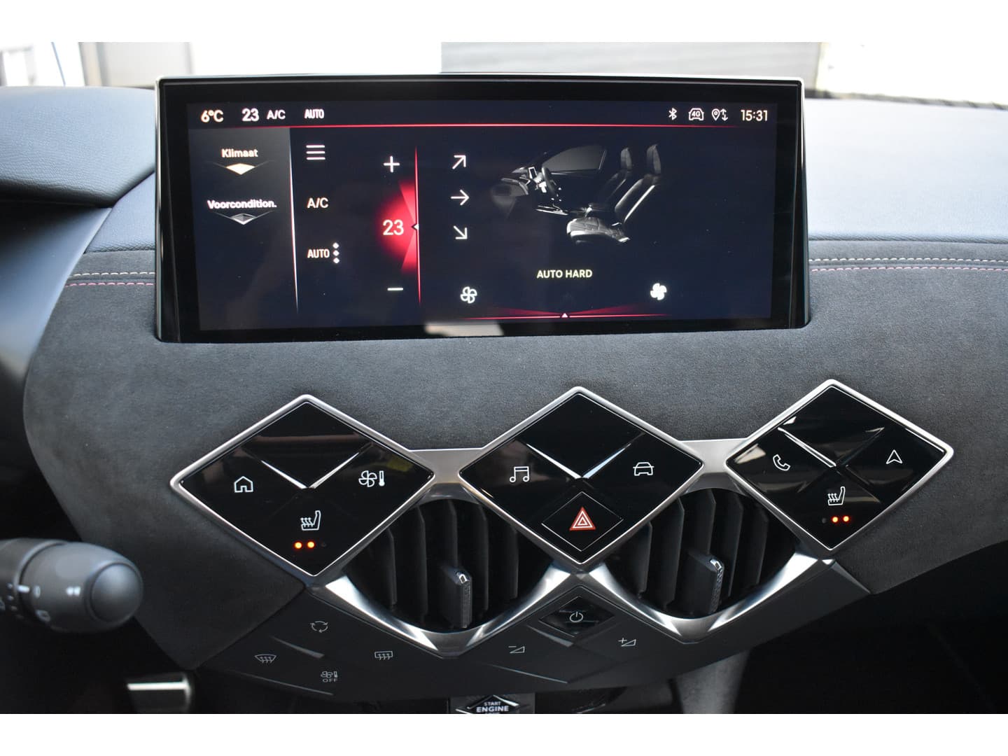 DS 3 E-Tense Performance Line 54 kWh. thumbnail 15