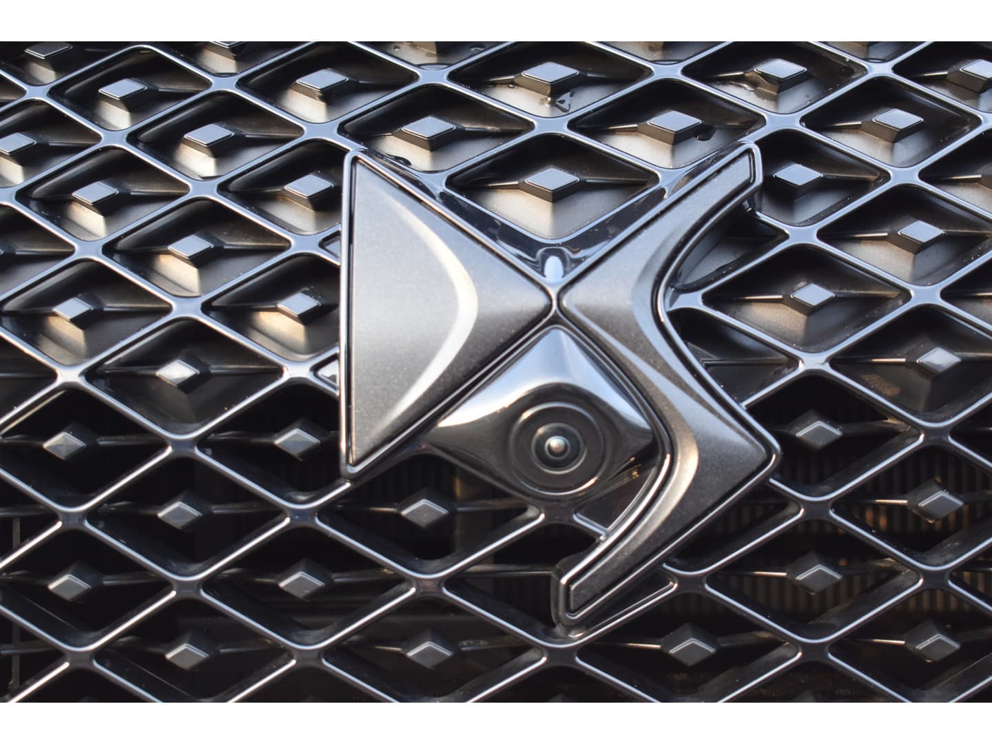 DS 3 E-Tense Performance Line 54 kWh. thumbnail 17