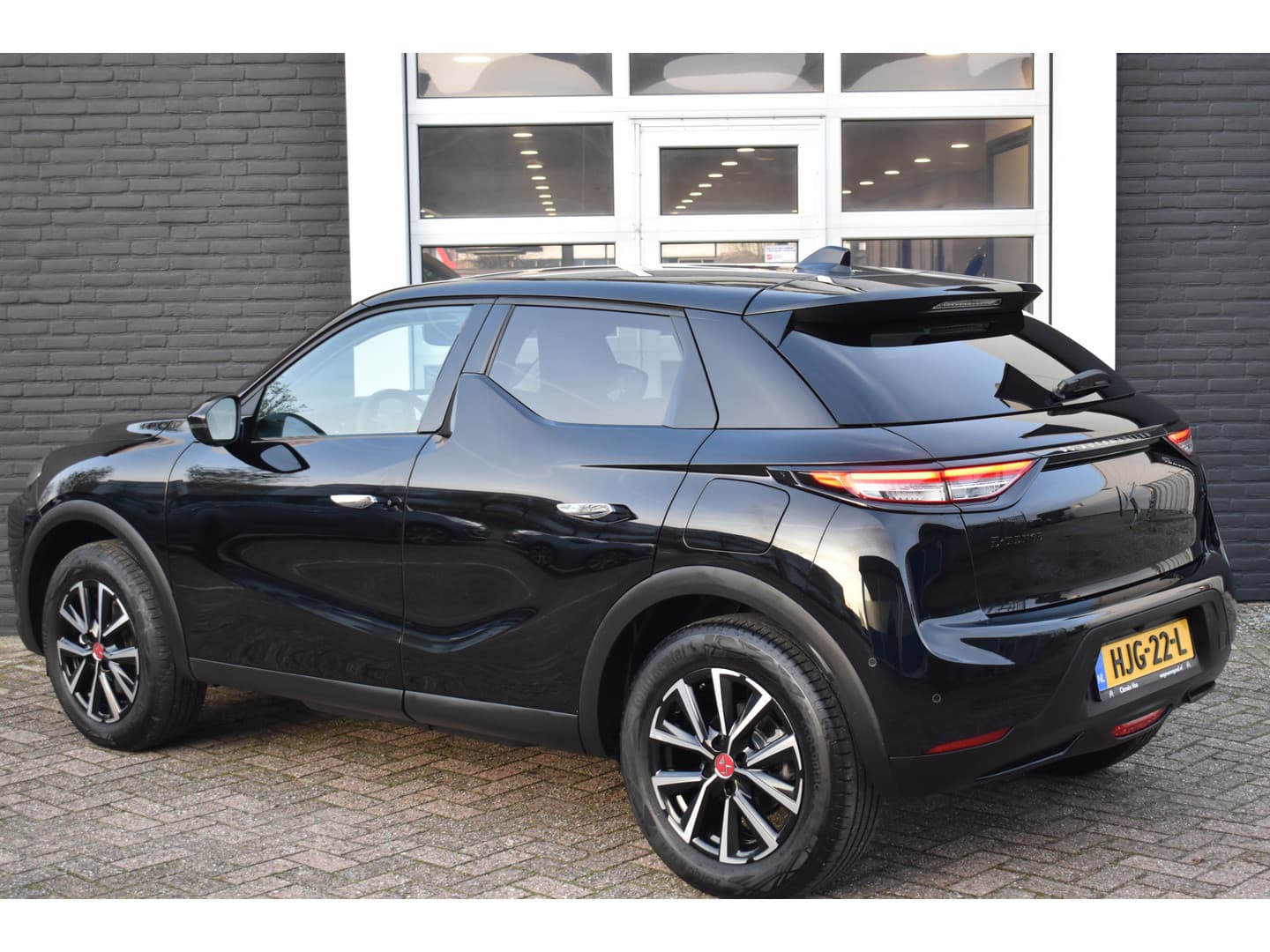 DS 3 E-Tense Performance Line 54 kWh. thumbnail 6