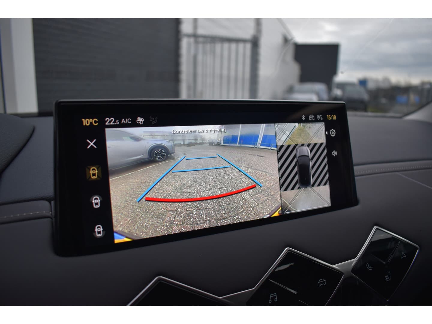 DS 3 E-Tense Antoine de saint Exupéry 54 kWh Leder thumbnail 20