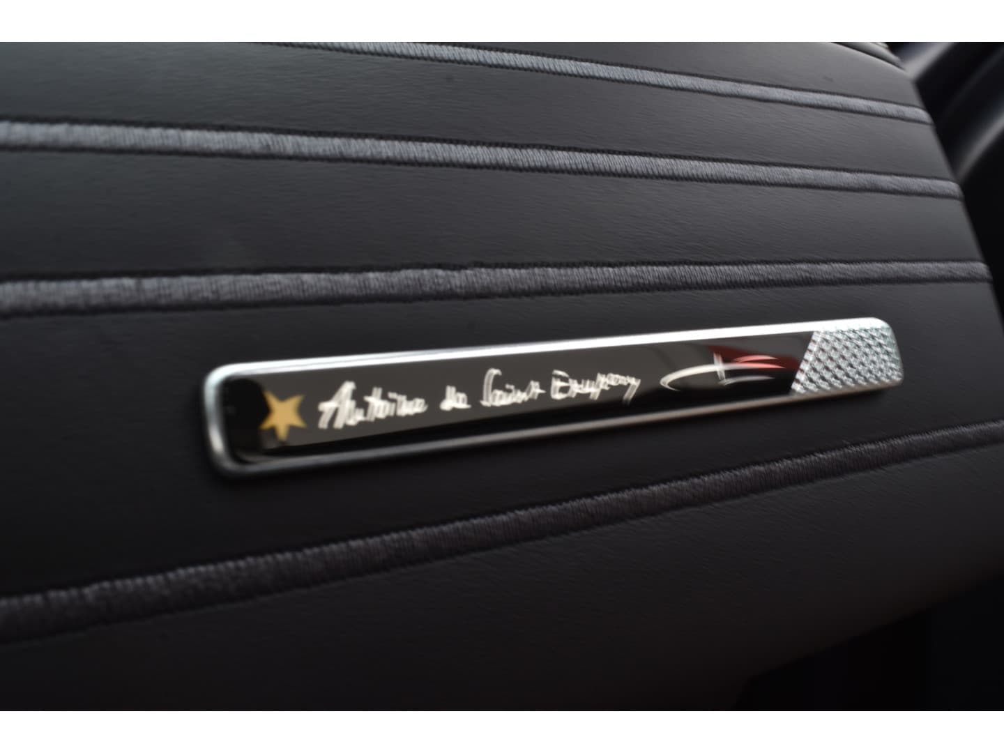 DS 3 E-Tense Antoine de saint Exupéry 54 kWh Leder thumbnail 27