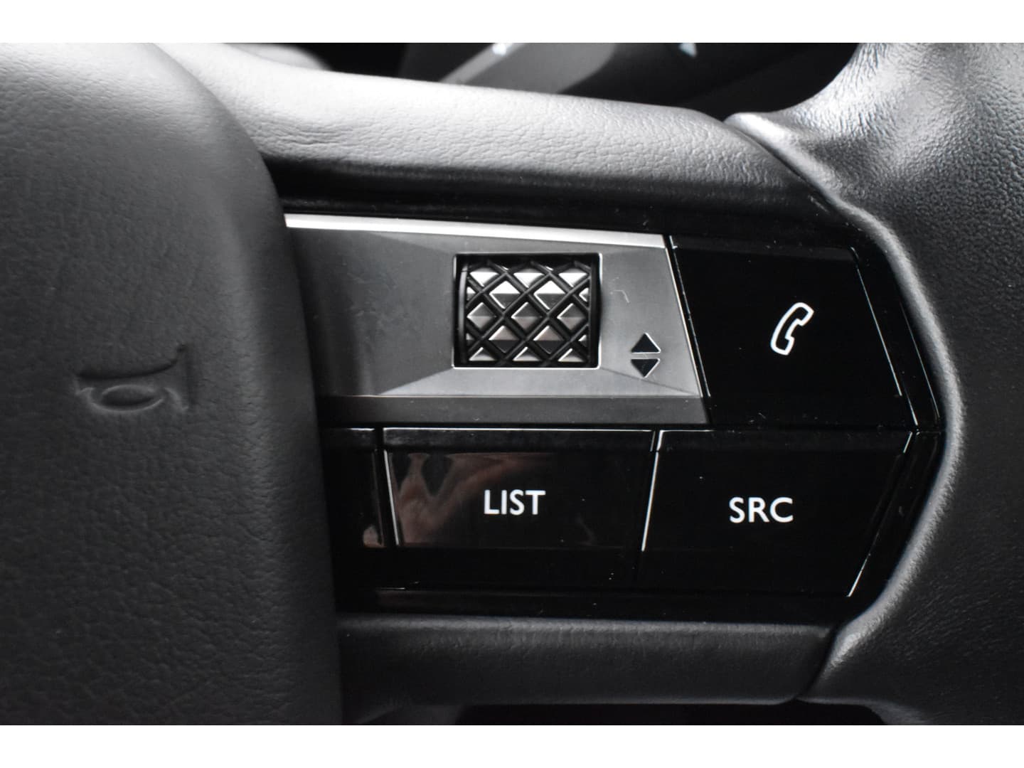 DS 3 Crossback E-Tense Executive 50 kWh. Navi thumbnail 22