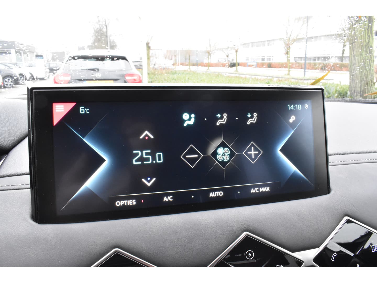 DS 3 Crossback E-Tense Executive 50 kWh. Navi thumbnail 23