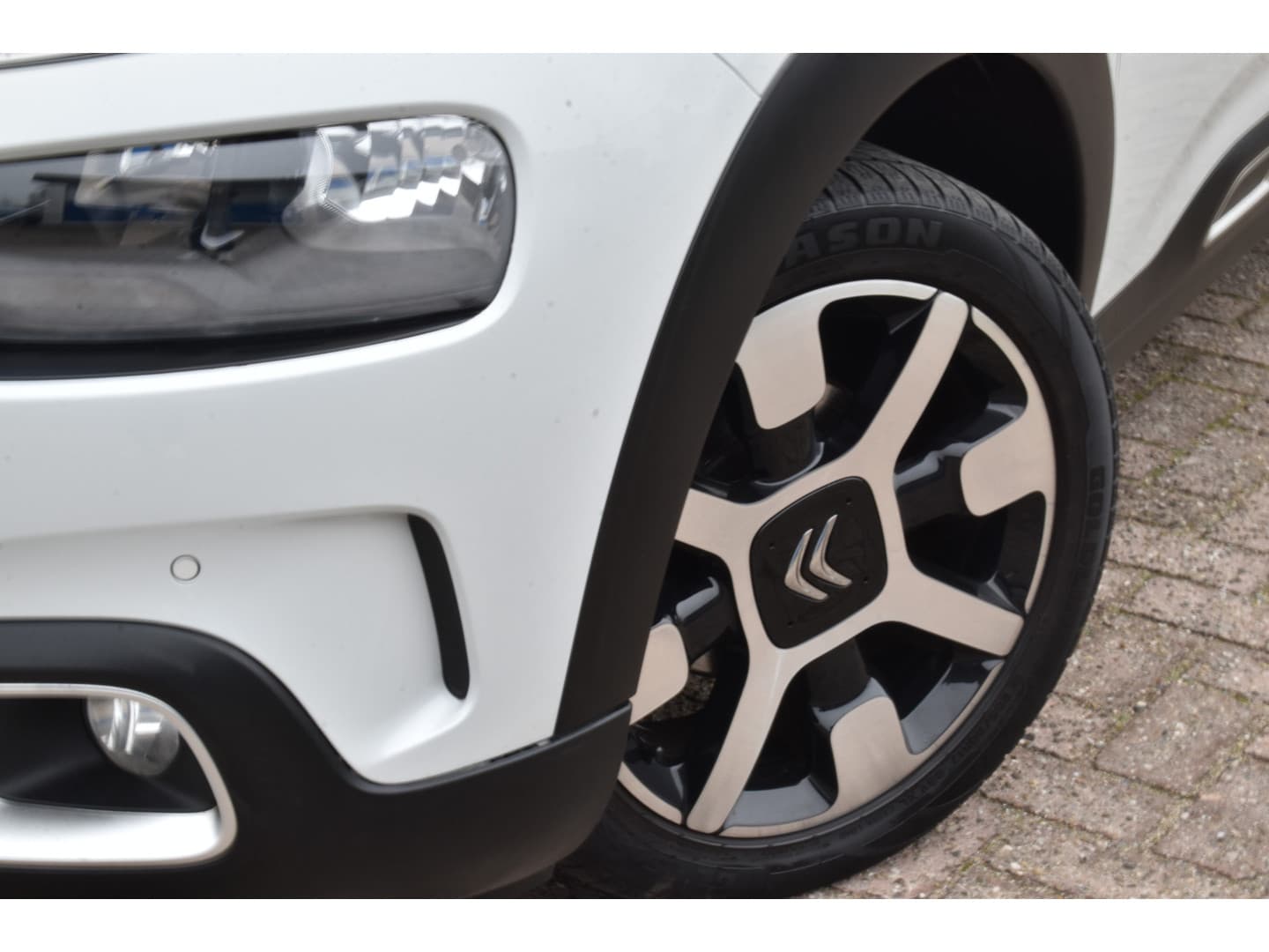 Citroën C4 Cactus PureTech 110 EAT6 Shine Automaat thumbnail 9
