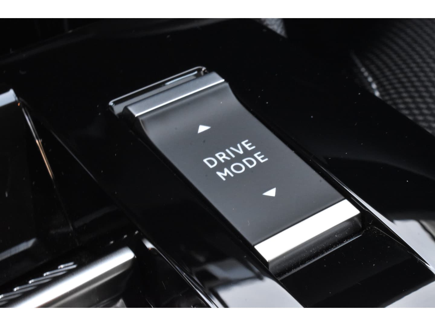 Citroën Ë-C4 Business 156pk Extended range 54 kWh. Navigatie thumbnail 13