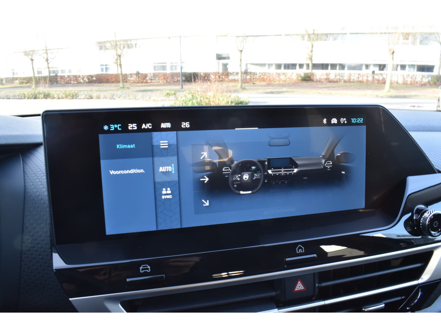 Citroën Ë-C4 Business 156pk Extended range 54 kWh. Navigatie thumbnail 18