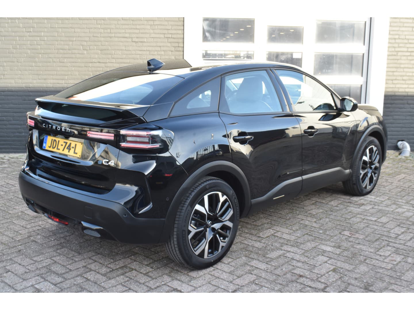 Citroën Ë-C4 Business 156pk Extended range 54 kWh. Navigatie thumbnail 3