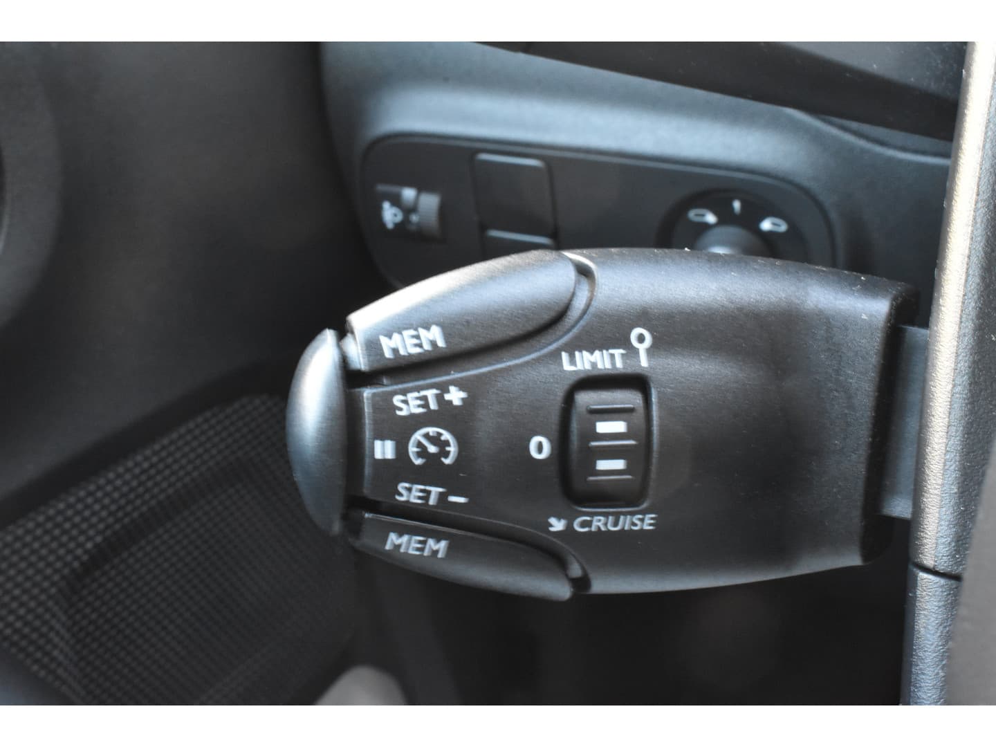 Citroën C3 PureTech 83 Feel Carplay thumbnail 17