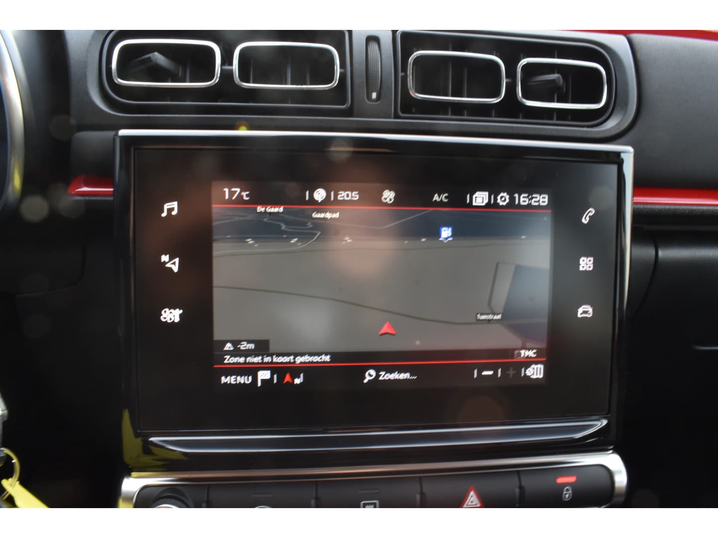 Citroën C3 PureTech 110 Shine thumbnail 9