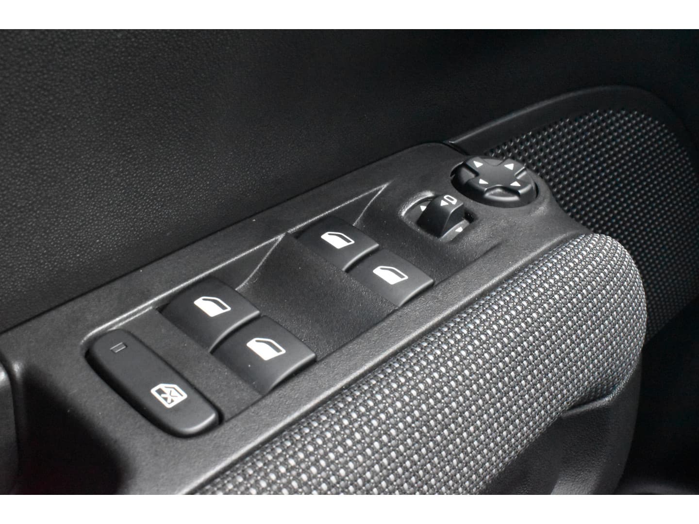 Citroën C3 Aircross PureTech 110 Feel Navi thumbnail 10