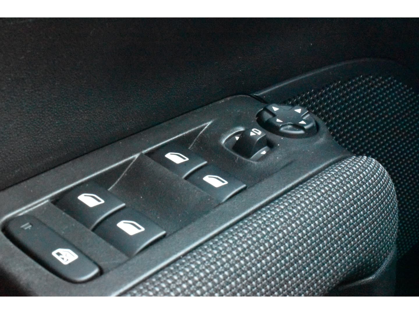 Citroën C3 Aircross PureTech 110 Feel Navigatie thumbnail 17