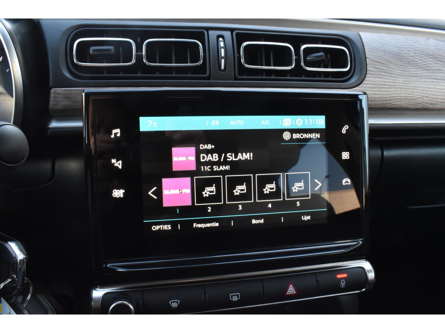 Citroën C3 PureTech 110 Shine. Navigatie thumbnail 14