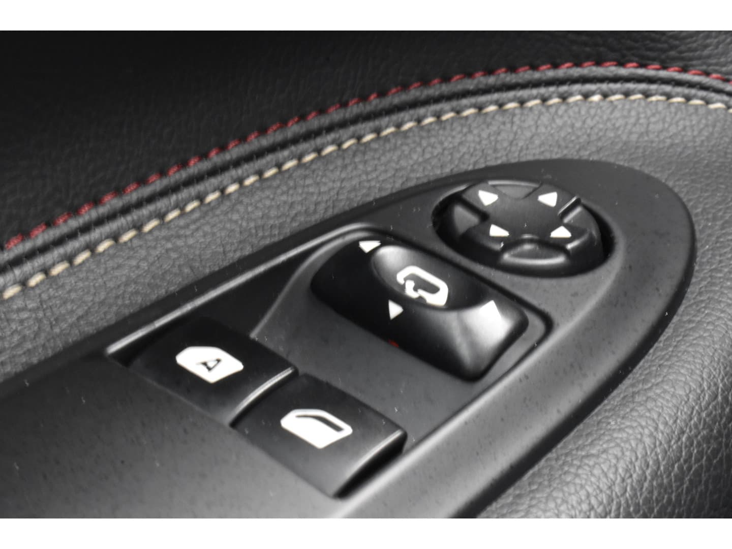 DS Ds3 PureTech 130 Performance Line Navigatie thumbnail 16