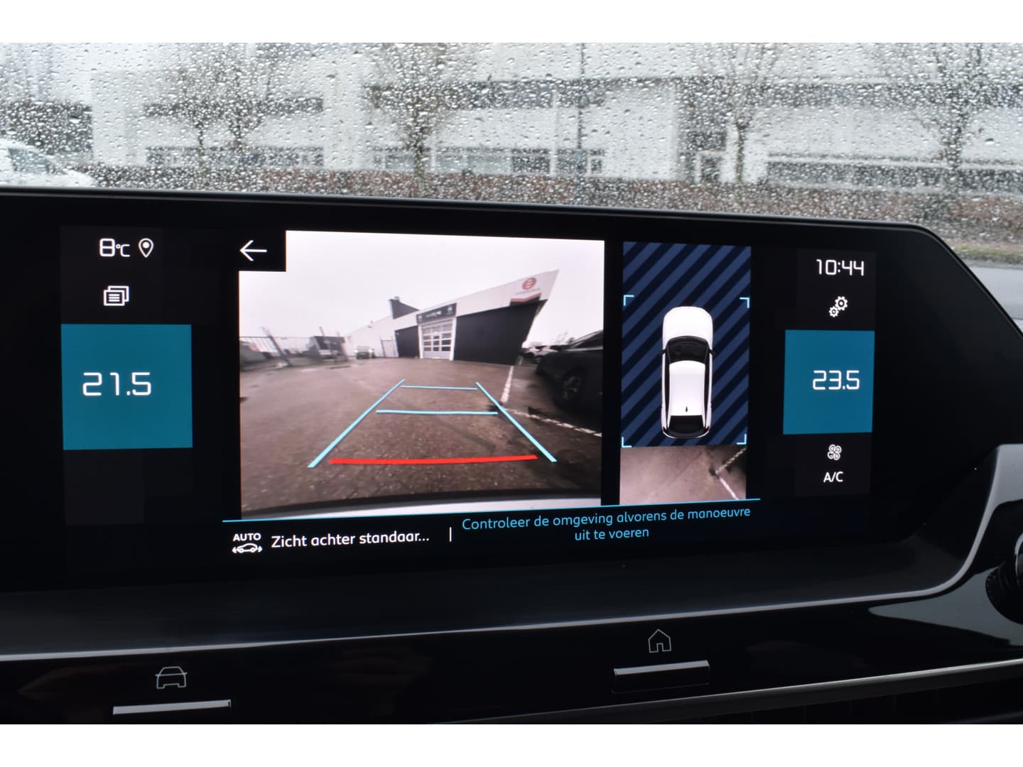 Citroën C4 Puretech 130 EAT8 Shine thumbnail 12