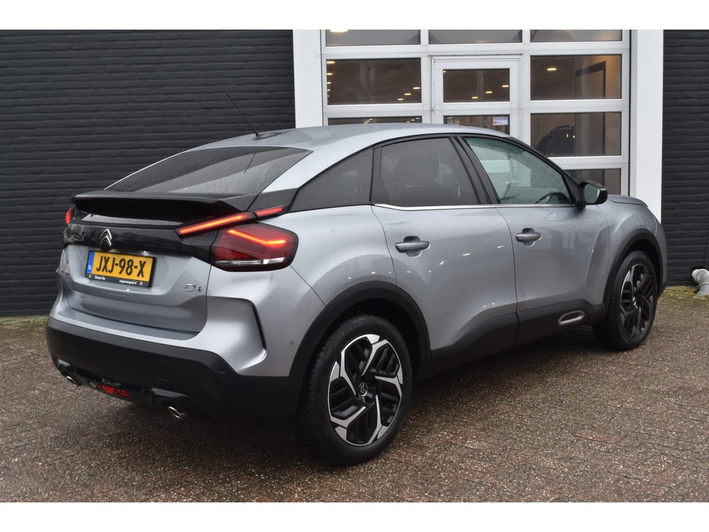 Citroën C4 Puretech 130 EAT8 Shine thumbnail 3