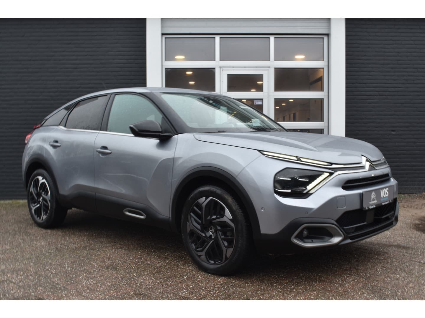 Citroën C4 Puretech 130 EAT8 Shine thumbnail 7