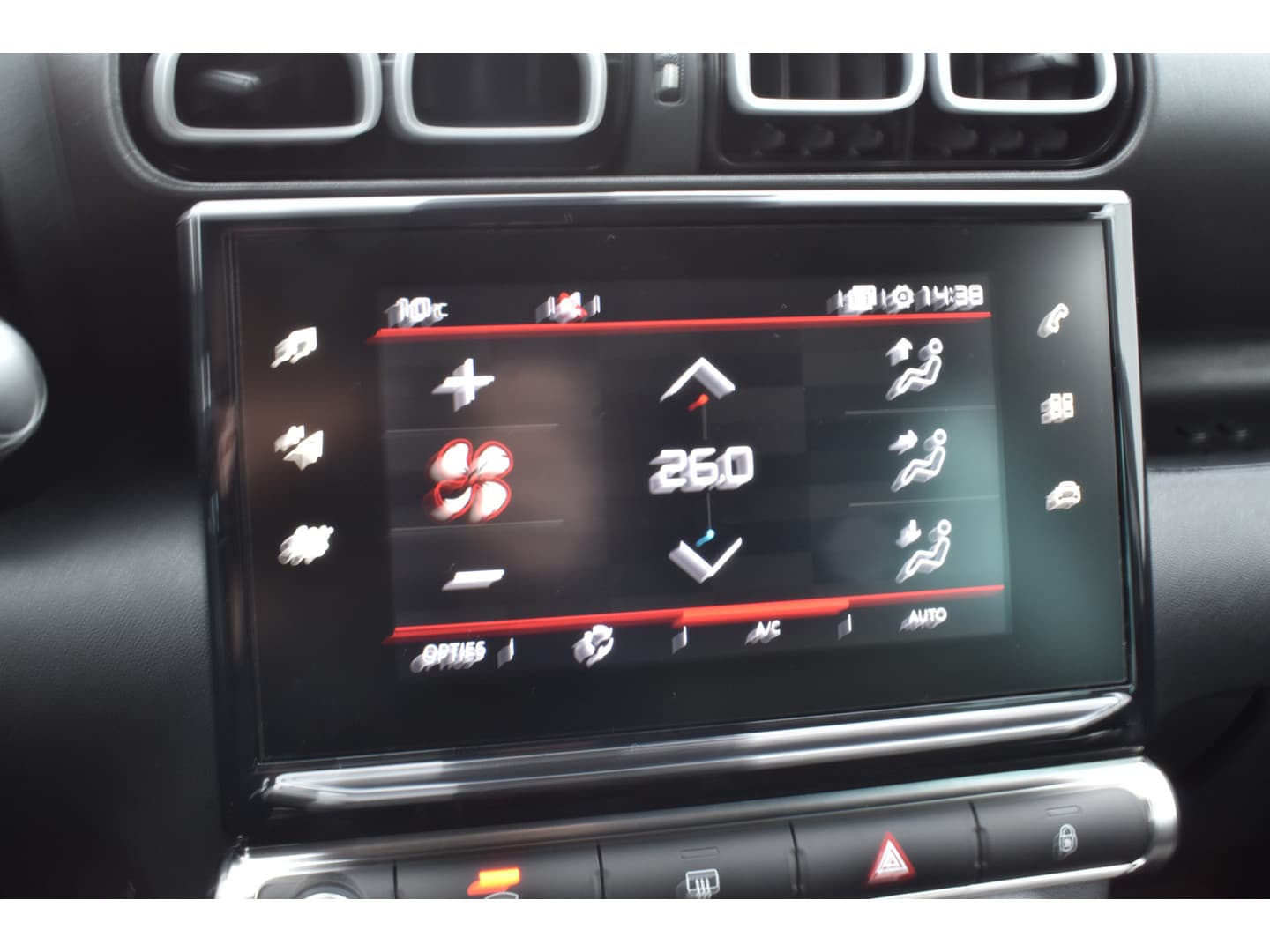 Citroën C3 Aircross PureTech 110 Shine Navi thumbnail 11