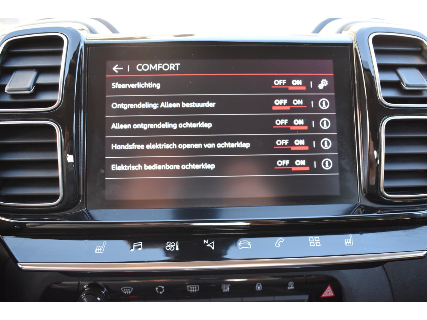 Citroën C5 Aircross PureTech 130 Business Plus thumbnail 21