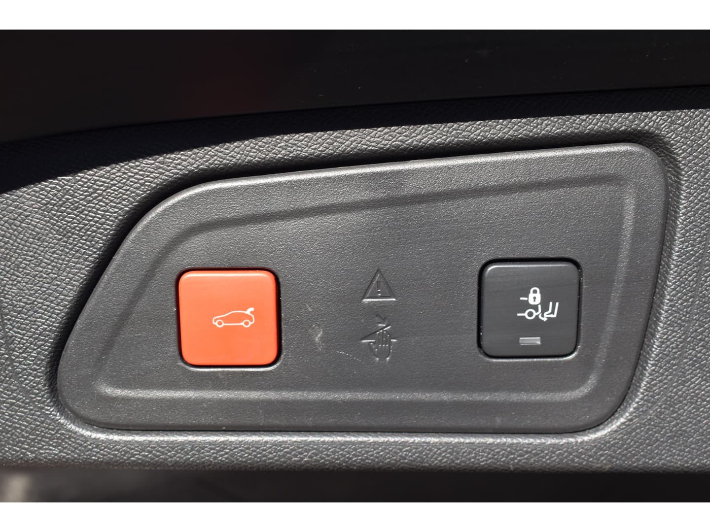 Citroën C5 Aircross PureTech 130 Business Plus thumbnail 24