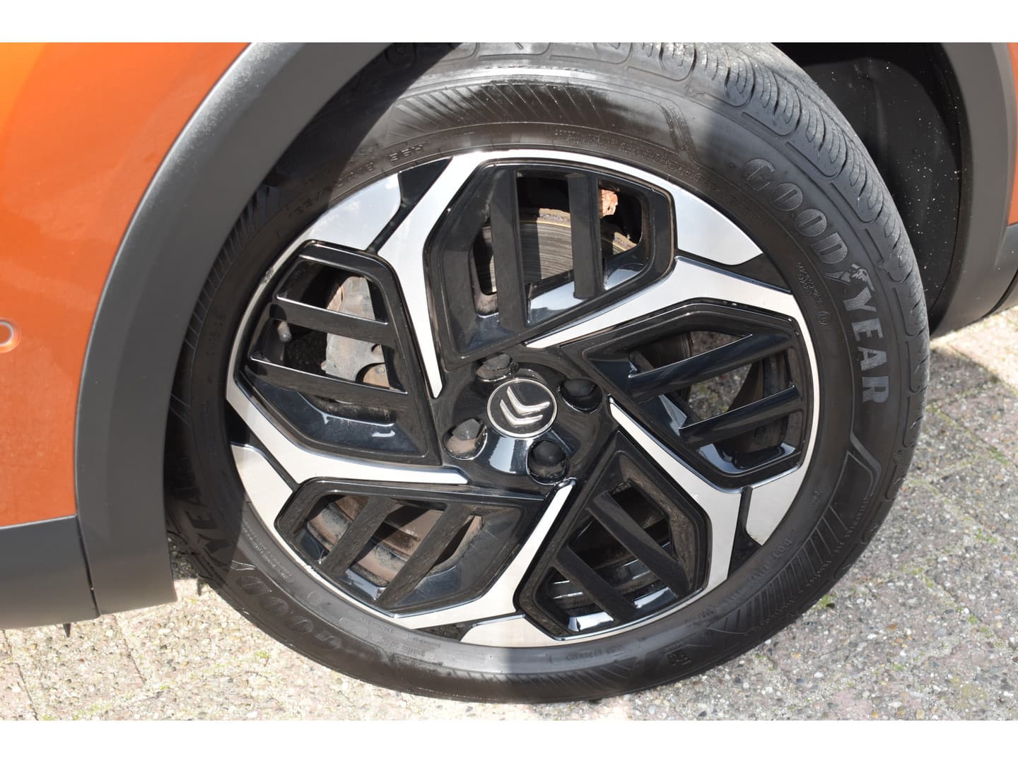 Citroën C4 Puretech EAT8 Business Plus thumbnail 23