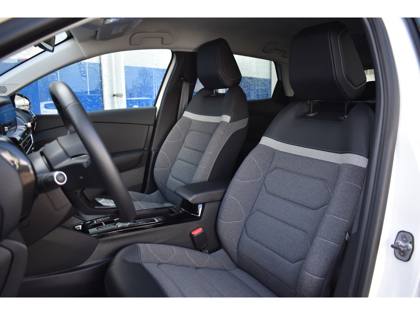 Citroën Ë-C4 Feel Pack 50 kWh thumbnail 2