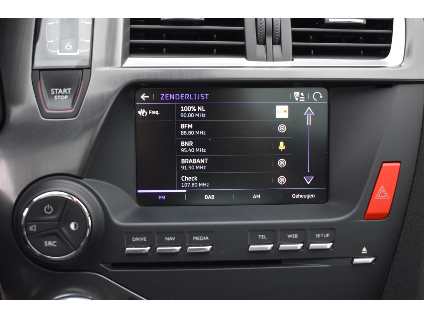 DS 5 THP 165pk Performance Line Automaat thumbnail 15