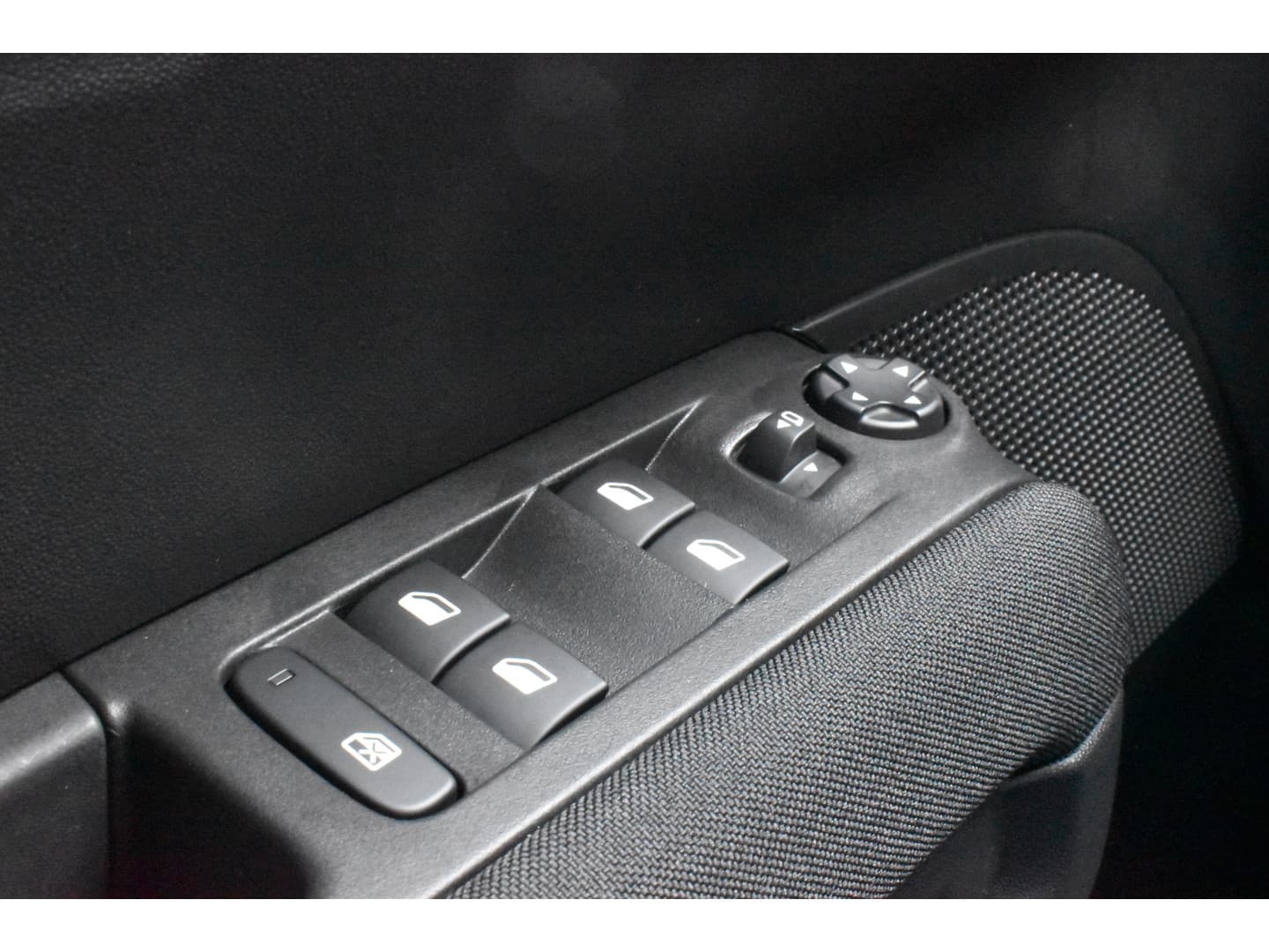 Citroën C3 Aircross PureTech 110 Plus Navi thumbnail 13