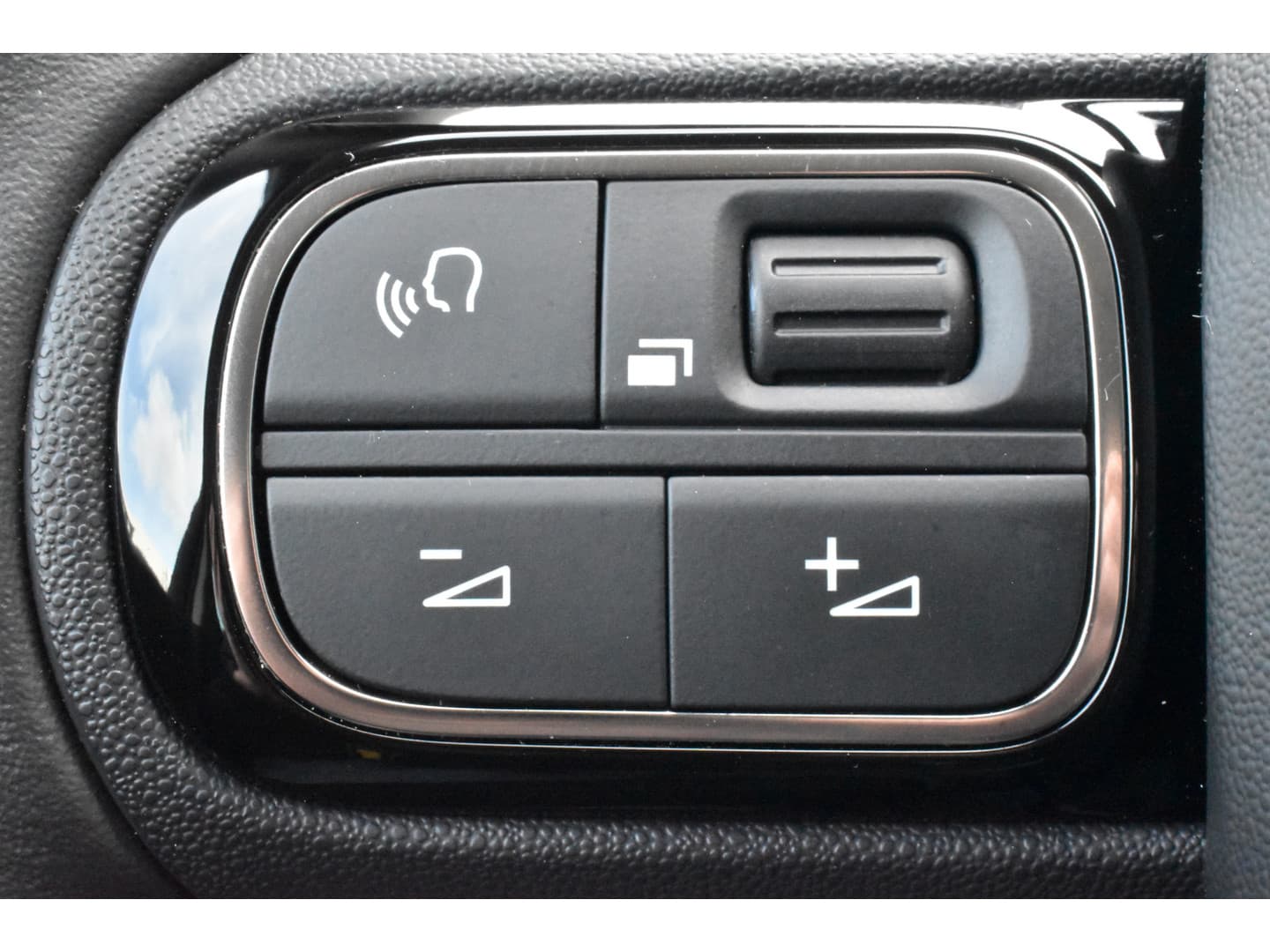 Citroën C3 Aircross PureTech 110 Plus Navi thumbnail 17