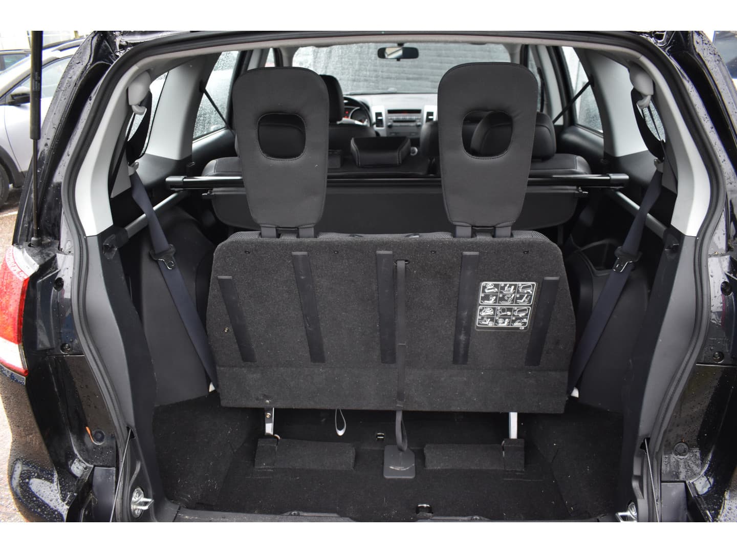 Citroën C-crosser 2.4i-16V 170 pk Dynamique 7- persoons thumbnail 14