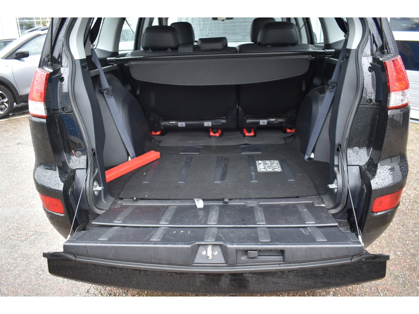 Citroën C-crosser 2.4i-16V 170 pk Dynamique 7- persoons thumbnail 16