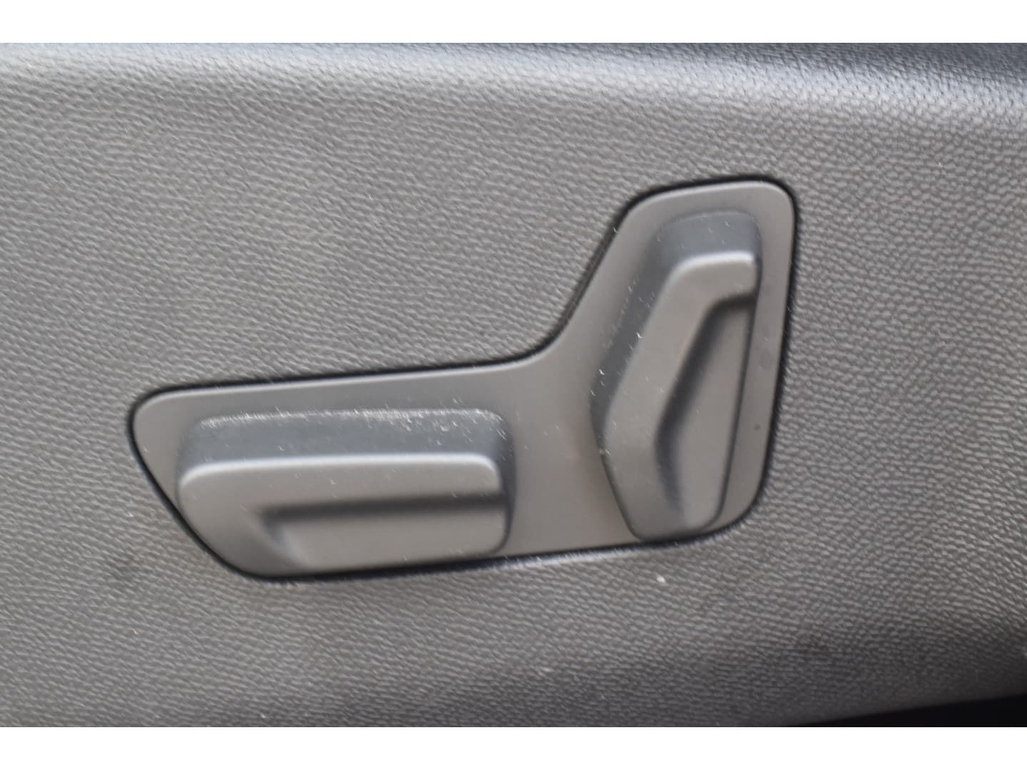 Citroën C5 Aircross Plug-in Hybrid 225 EAT8 Shine Navi thumbnail 10