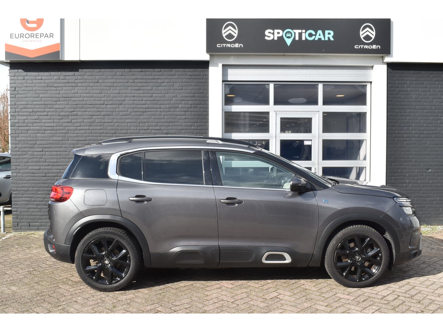 Citroën C5 Aircross Plug-in Hybrid 225 EAT8 Shine Navi thumbnail 8