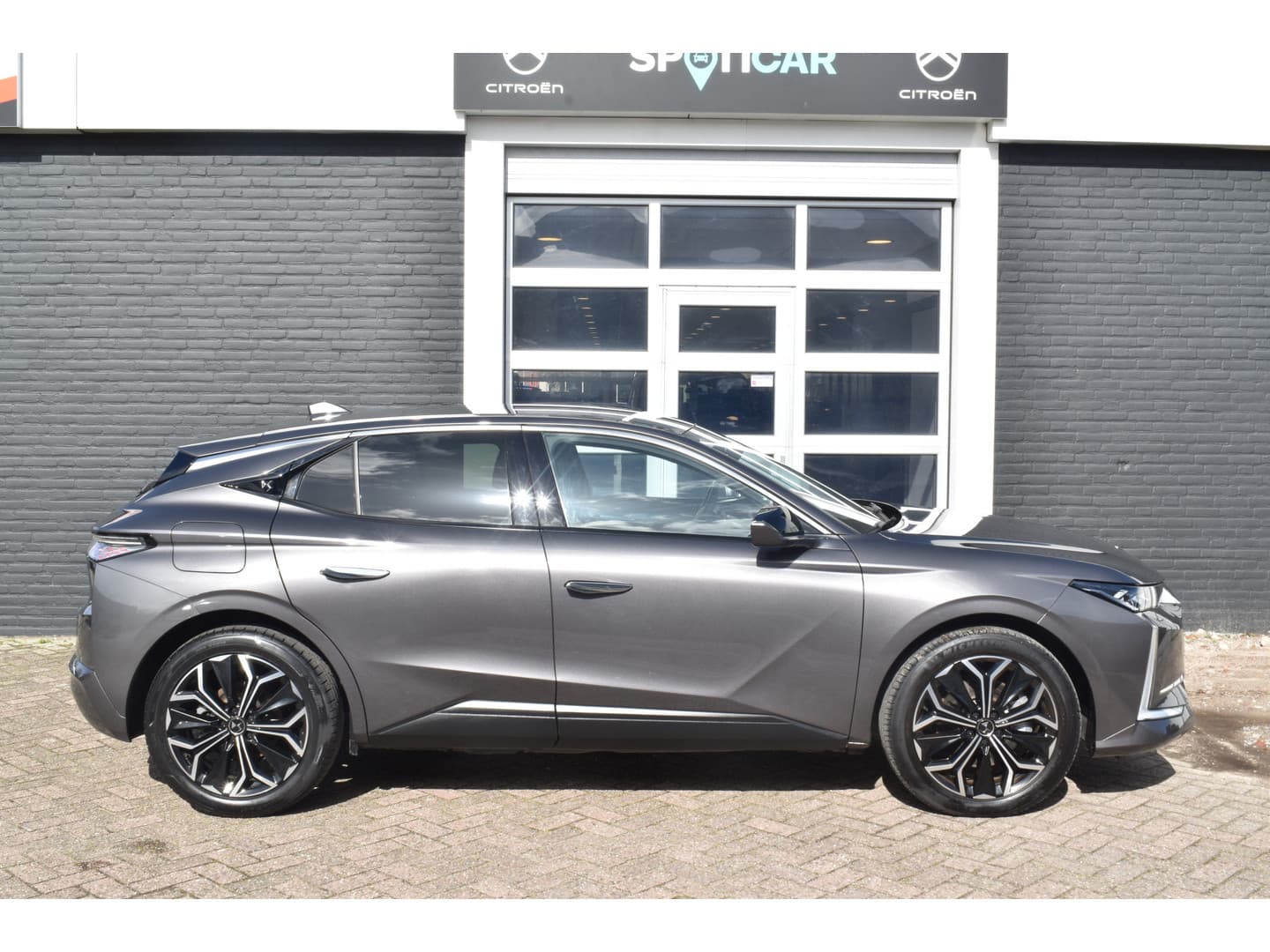 DS 4 PHEV 225 EAT8 Rivoli Automaat thumbnail 11